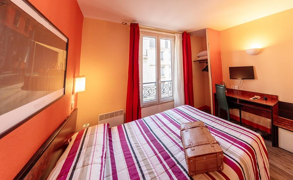 Chambre confort & calme - idéale voyage d'affaires ou tourisme Hôtel Pierre Nicole - au cœur du Quartier Latin - Port-Royal Paris
